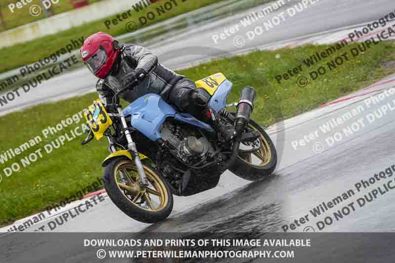 donington no limits trackday;donington park photographs;donington trackday photographs;no limits trackdays;peter wileman photography;trackday digital images;trackday photos